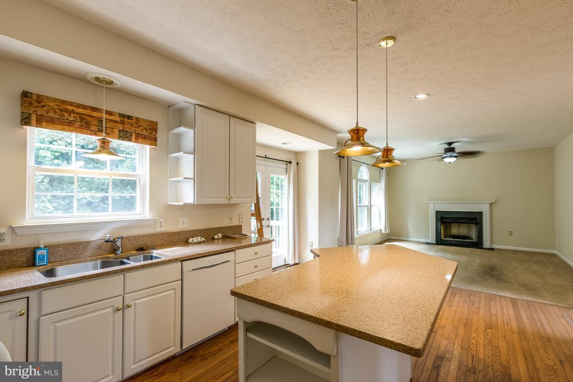 ASHFORD - Residential