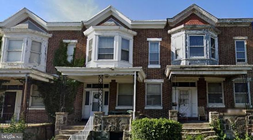 Investor Special, AS-IS, Cash or Hard Money ONLY!!! Full Rehab needed. Excellent opportunity for new or seasoned investors!! Short Sale!