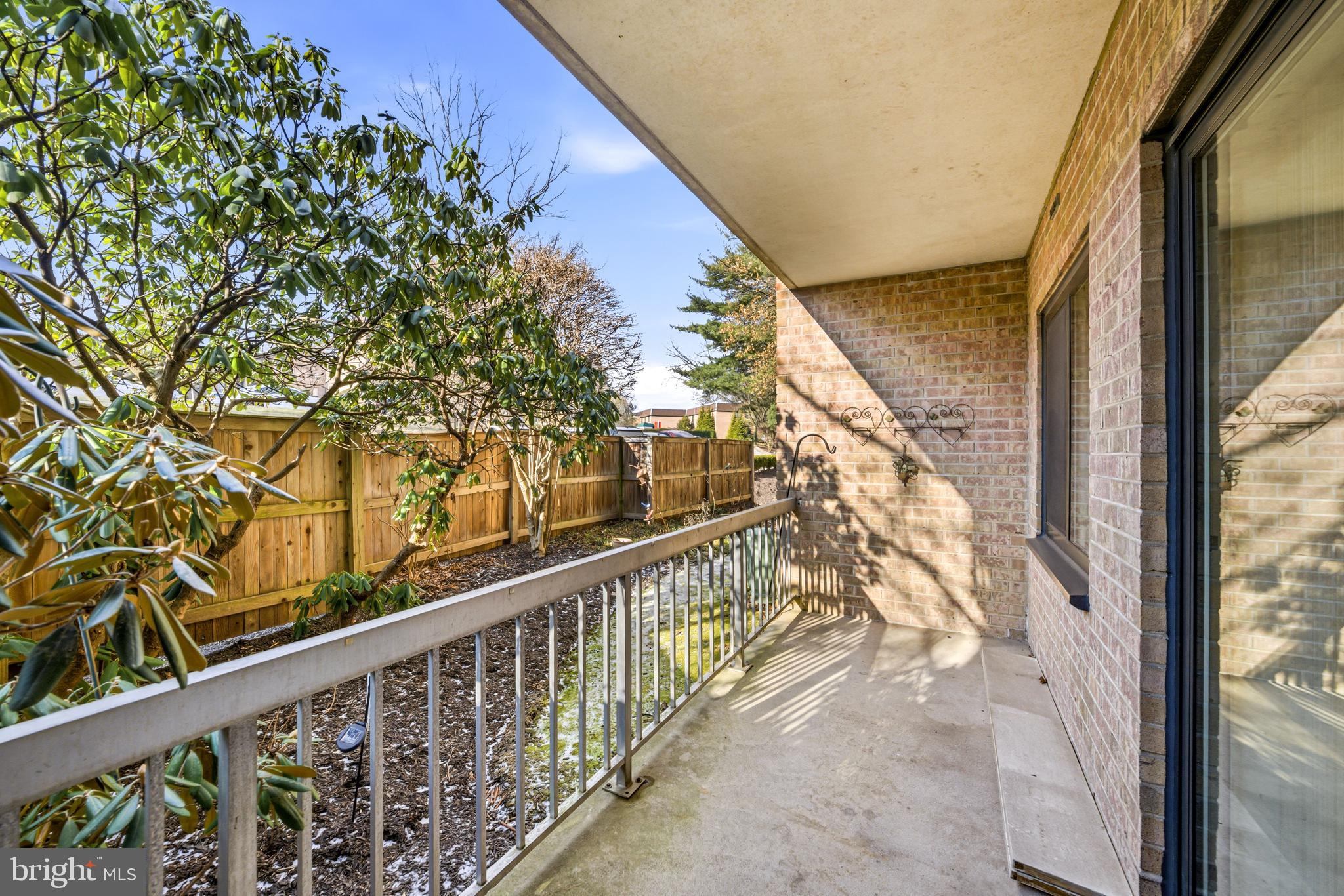 OAK HILL - Residential