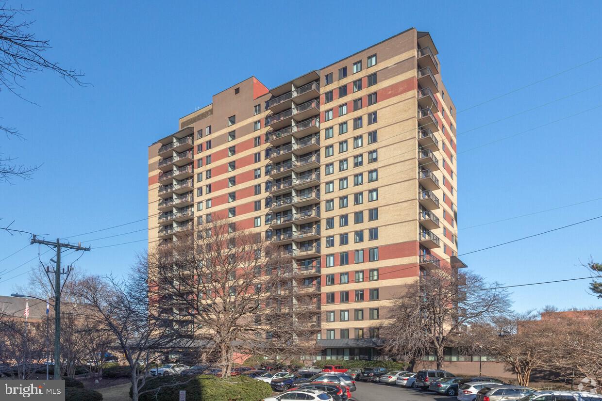 801 N PITT STREET 117