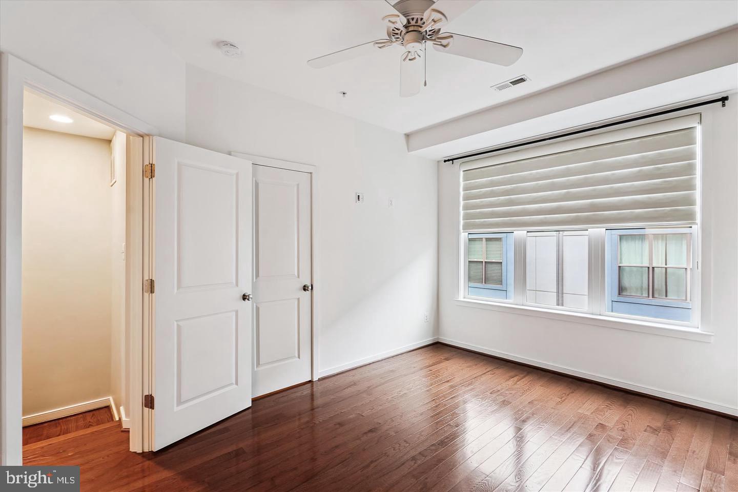 MOSAIC AT MERRIFIELD - Residential Lease