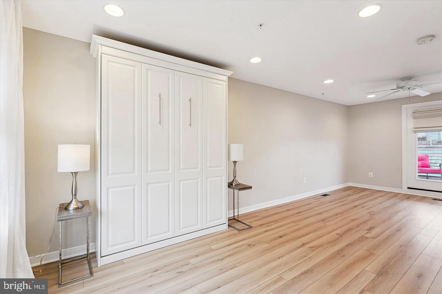 MOSAIC AT MERRIFIELD - Residential Lease