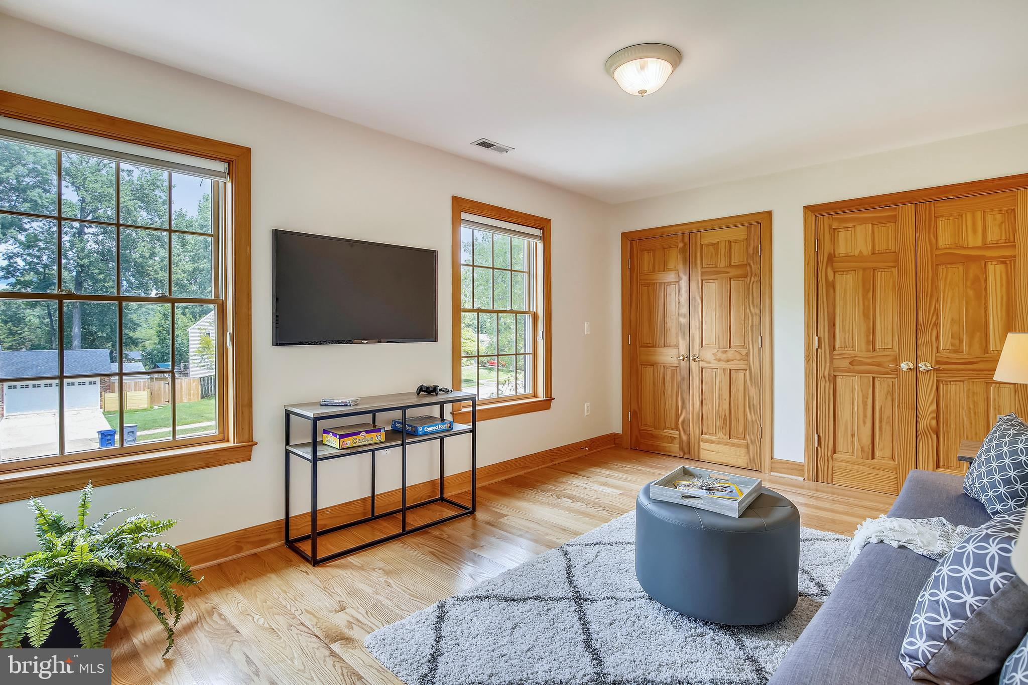 HOLMES RUN WOODS WEST - Residential