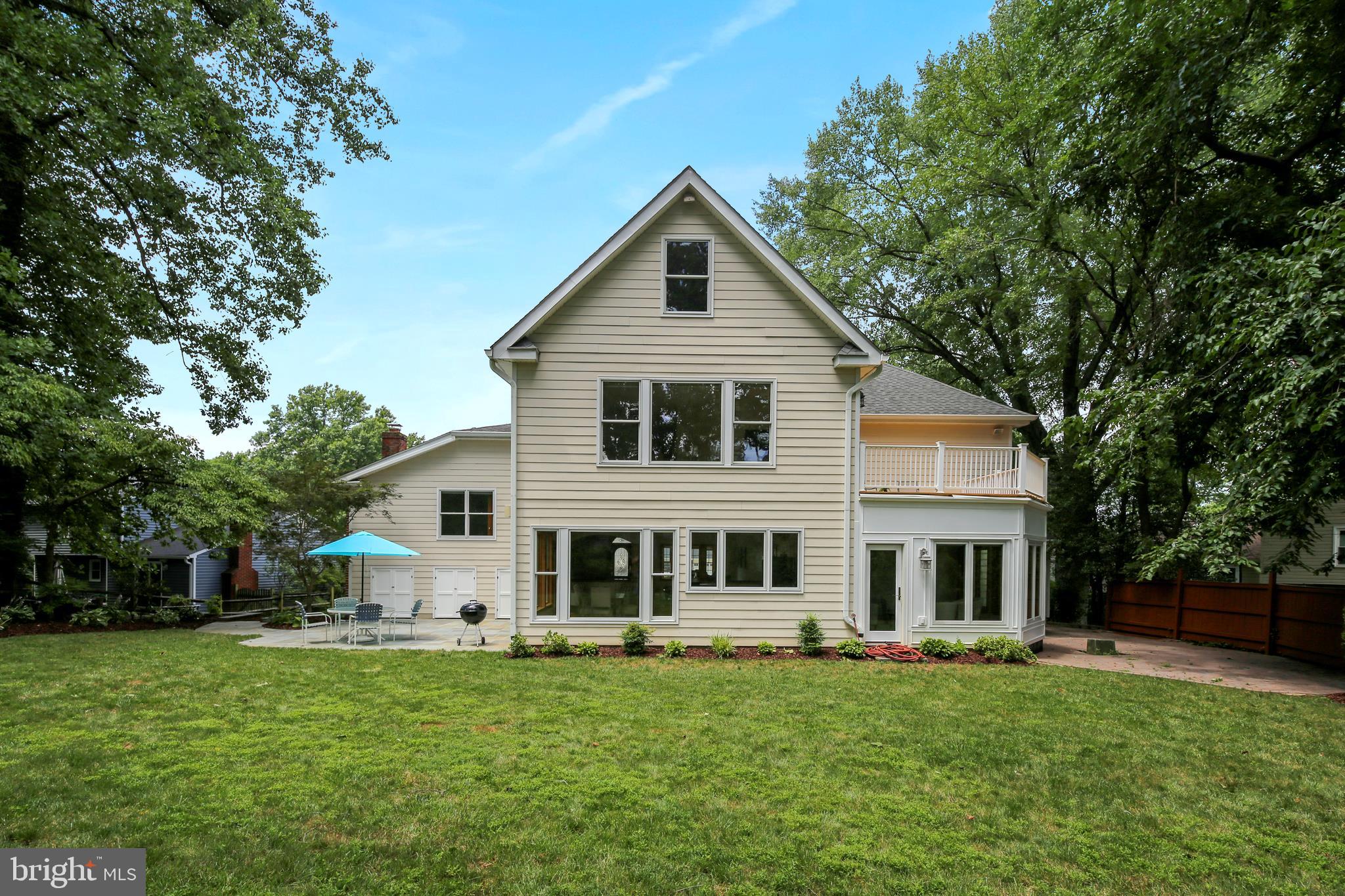 HOLMES RUN WOODS WEST - Residential