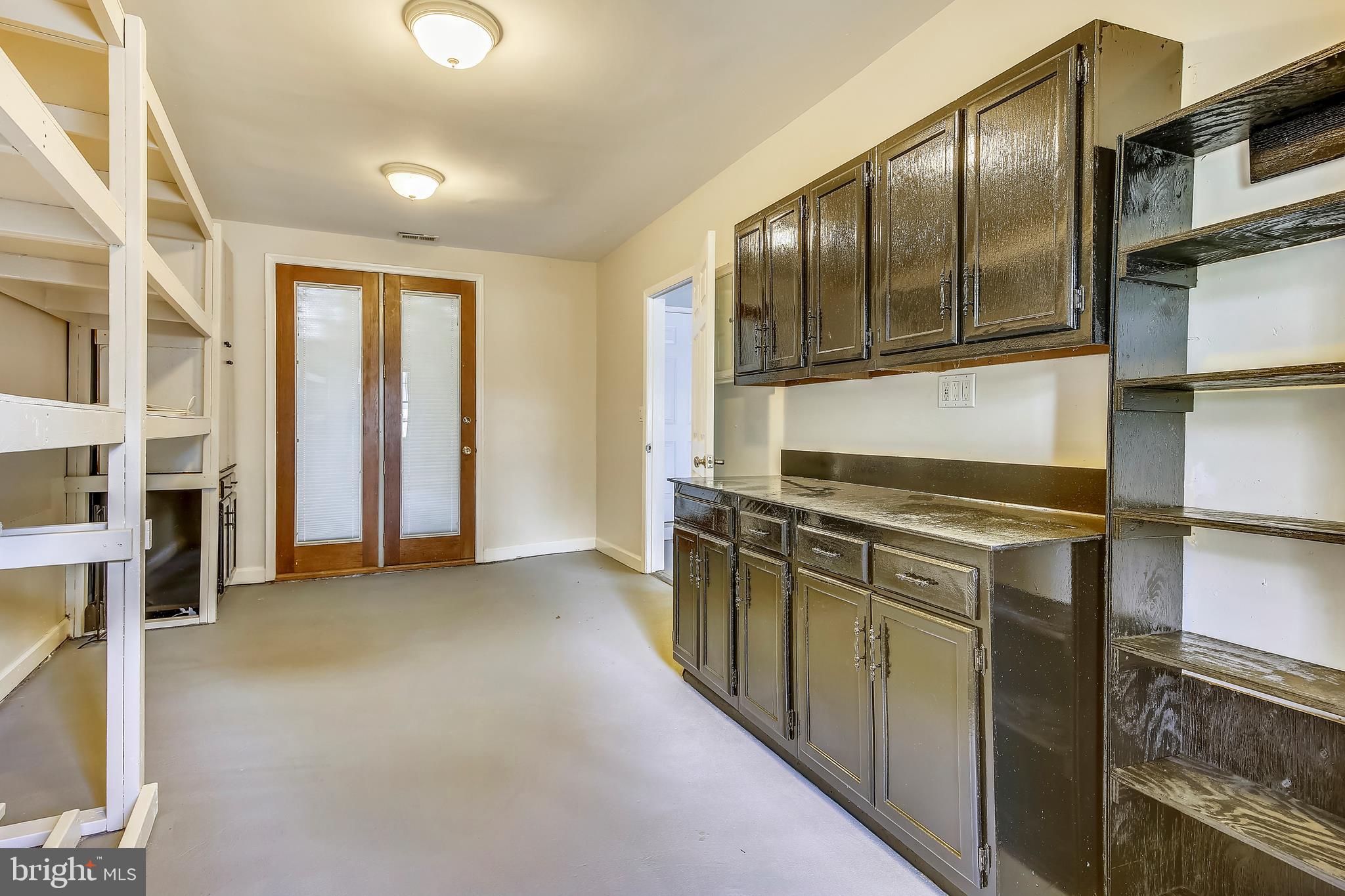 HOLMES RUN WOODS WEST - Residential