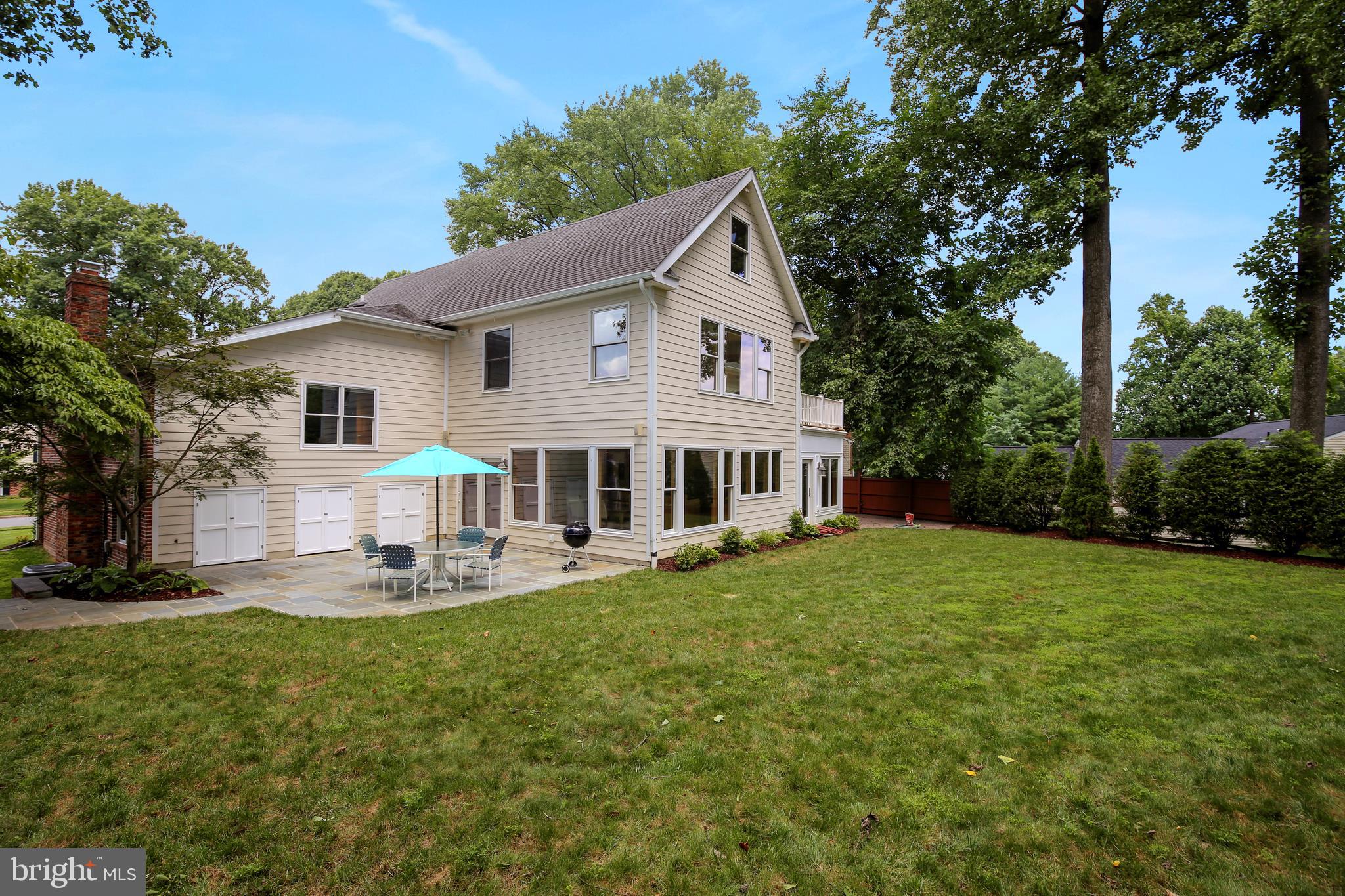 HOLMES RUN WOODS WEST - Residential