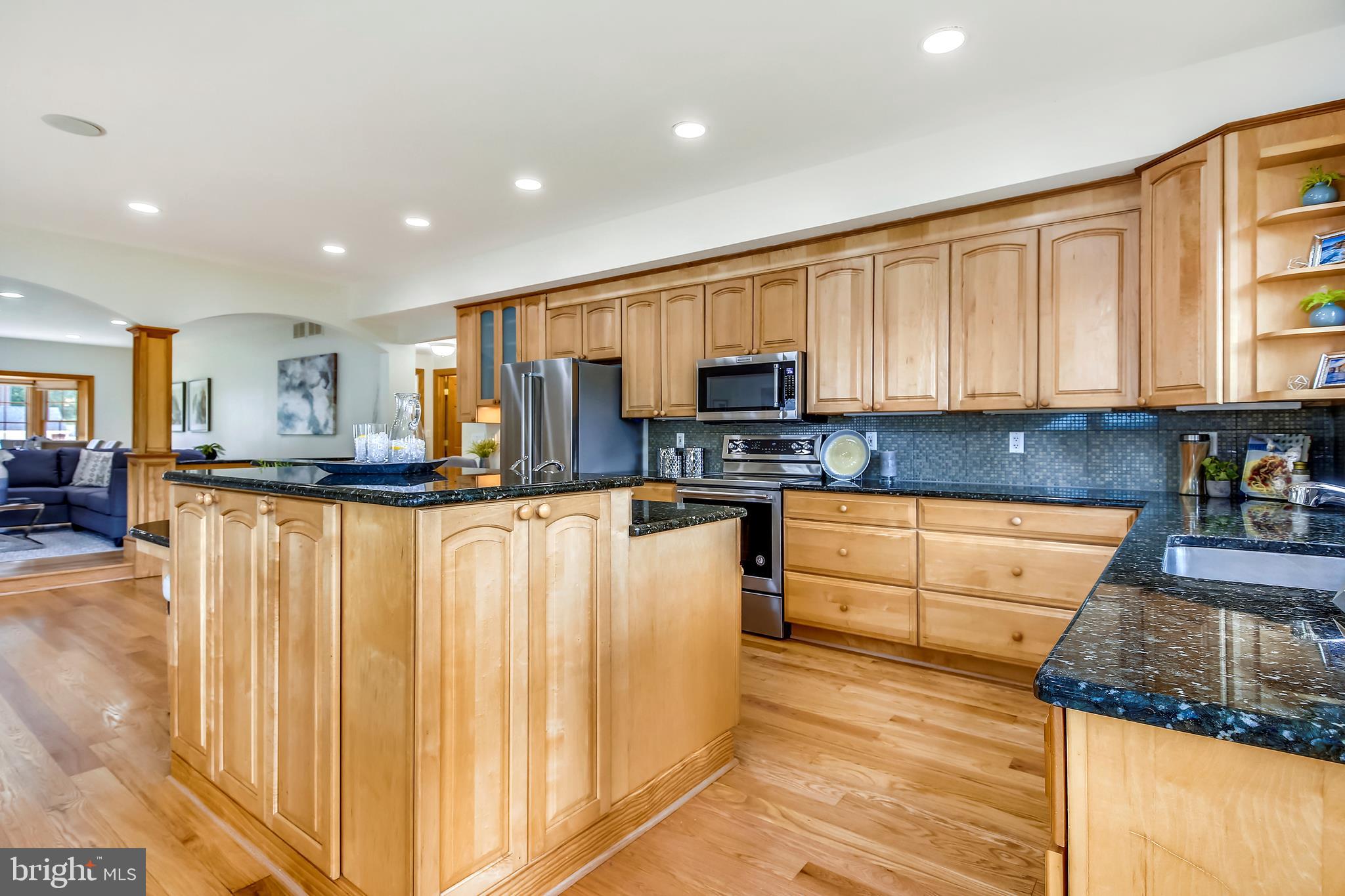 HOLMES RUN WOODS WEST - Residential