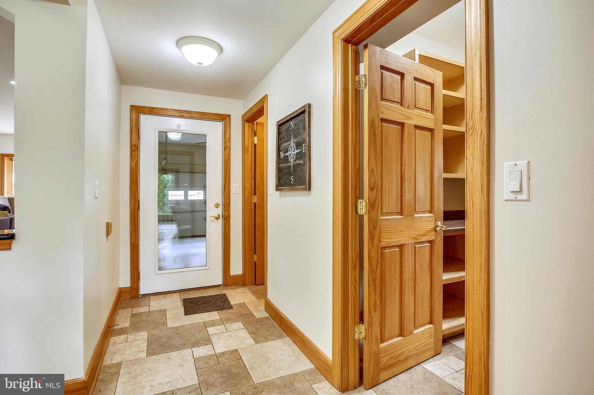 HOLMES RUN WOODS WEST - Residential