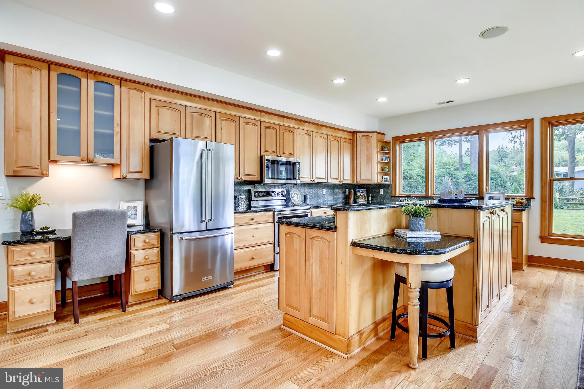 HOLMES RUN WOODS WEST - Residential