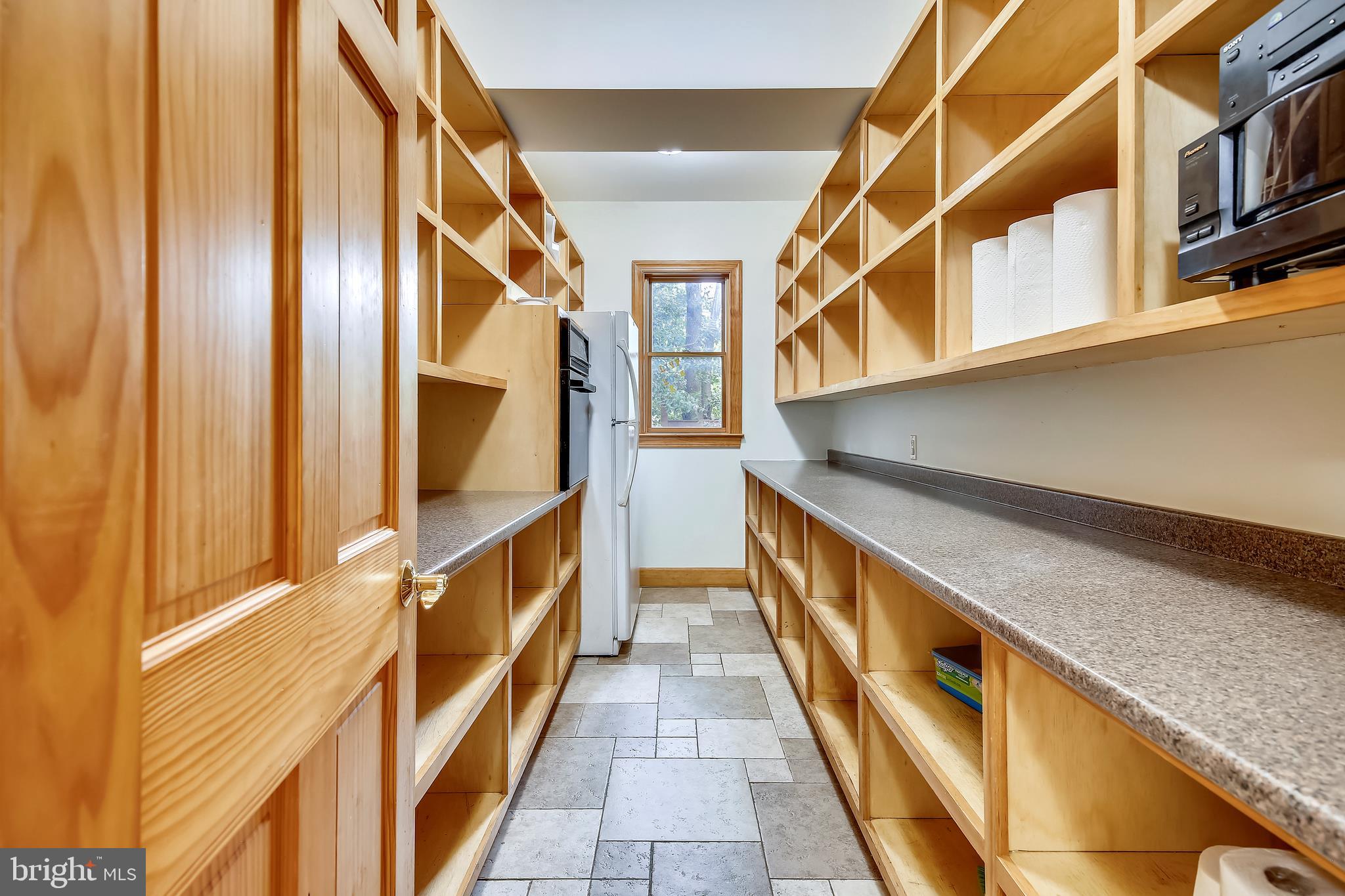 HOLMES RUN WOODS WEST - Residential