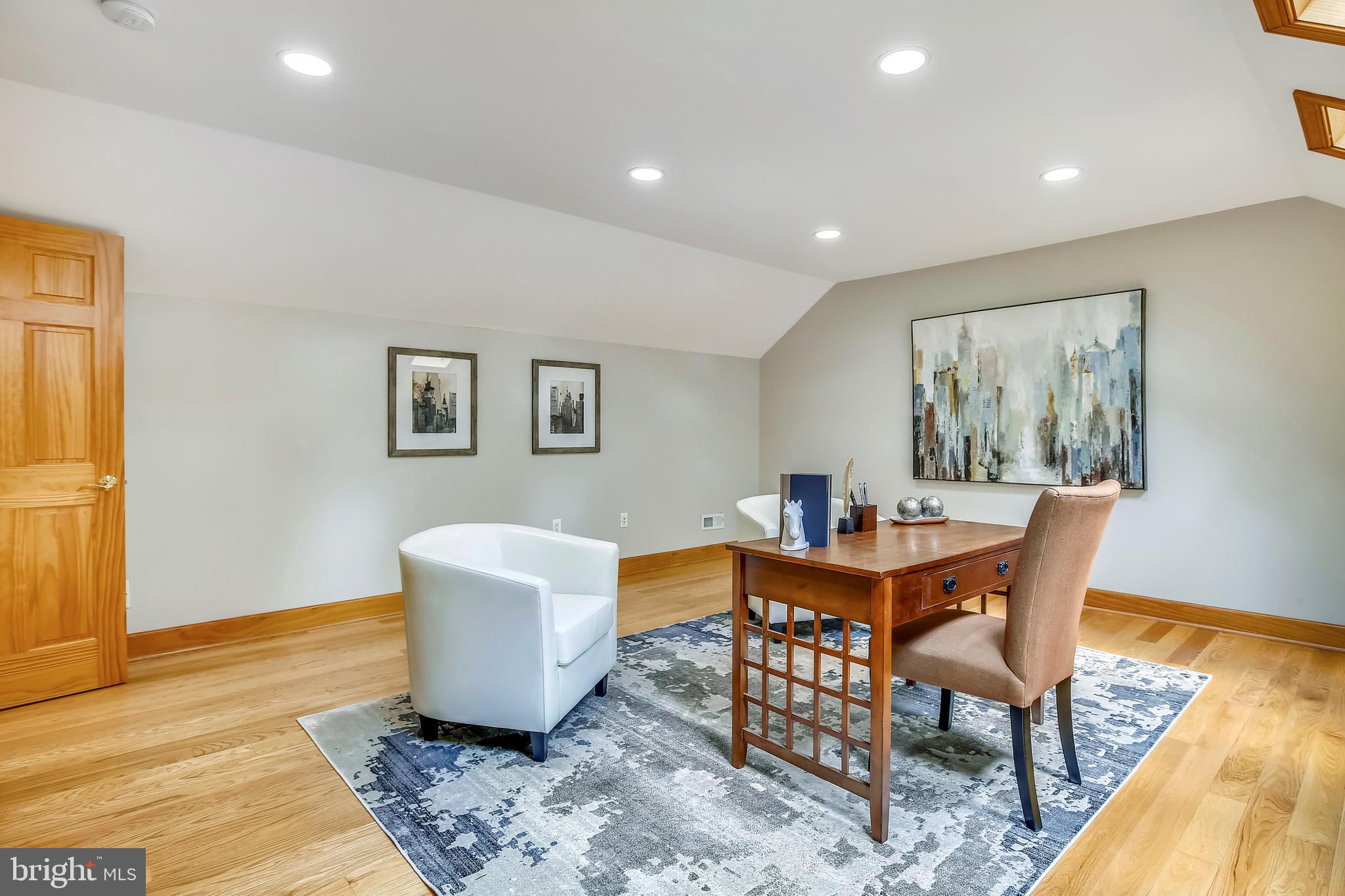 HOLMES RUN WOODS WEST - Residential