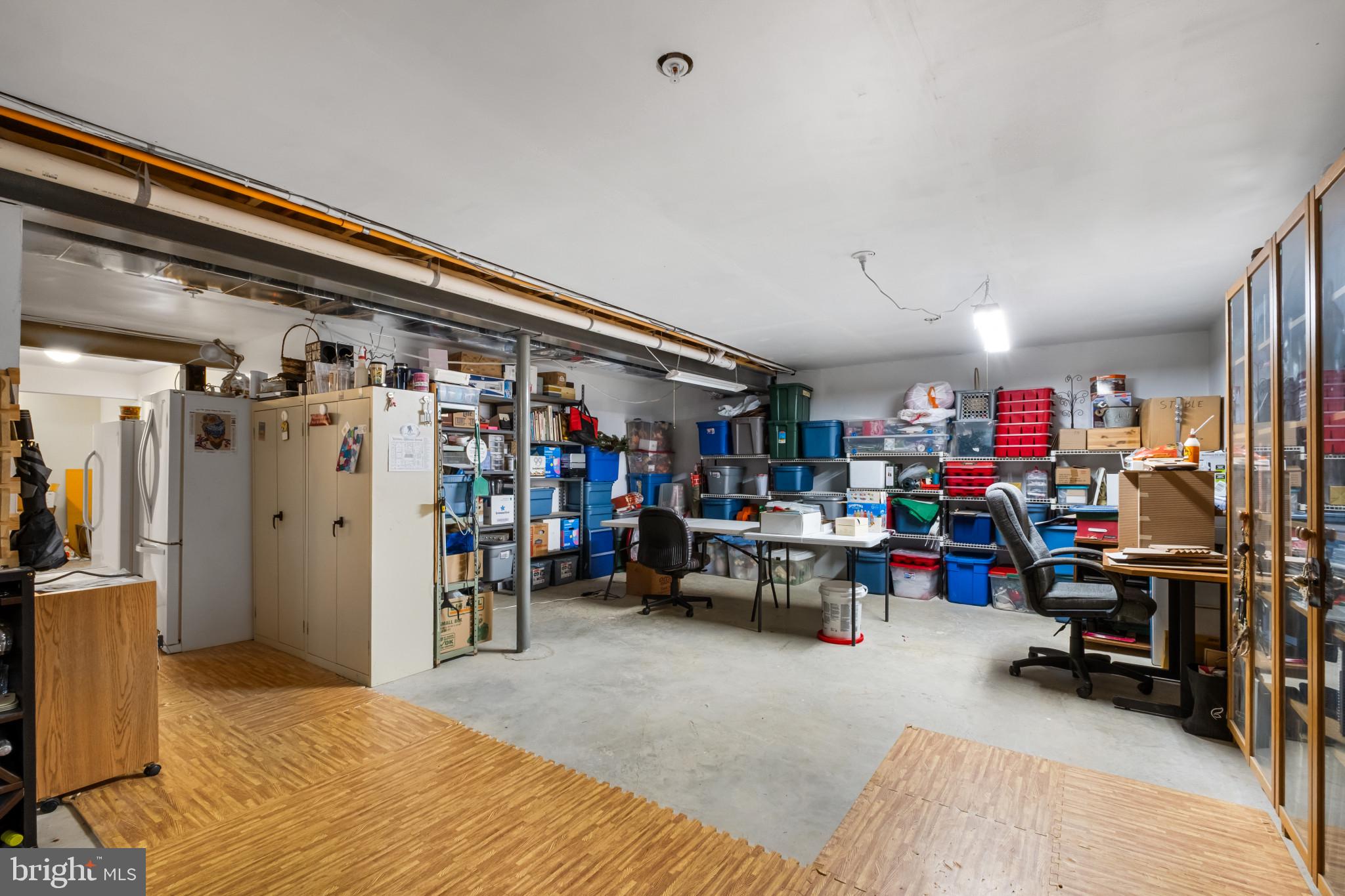 MEADOW BROOK ESTATES - Residential