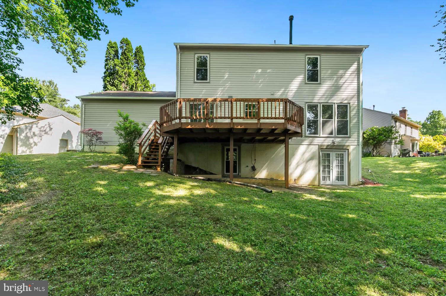2205 BLUE VALLEY DRIVE