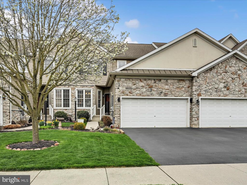 Photo of 1015 Hammon Avenue, EPHRATA, PA 17522 (MLS # PALA2066086)