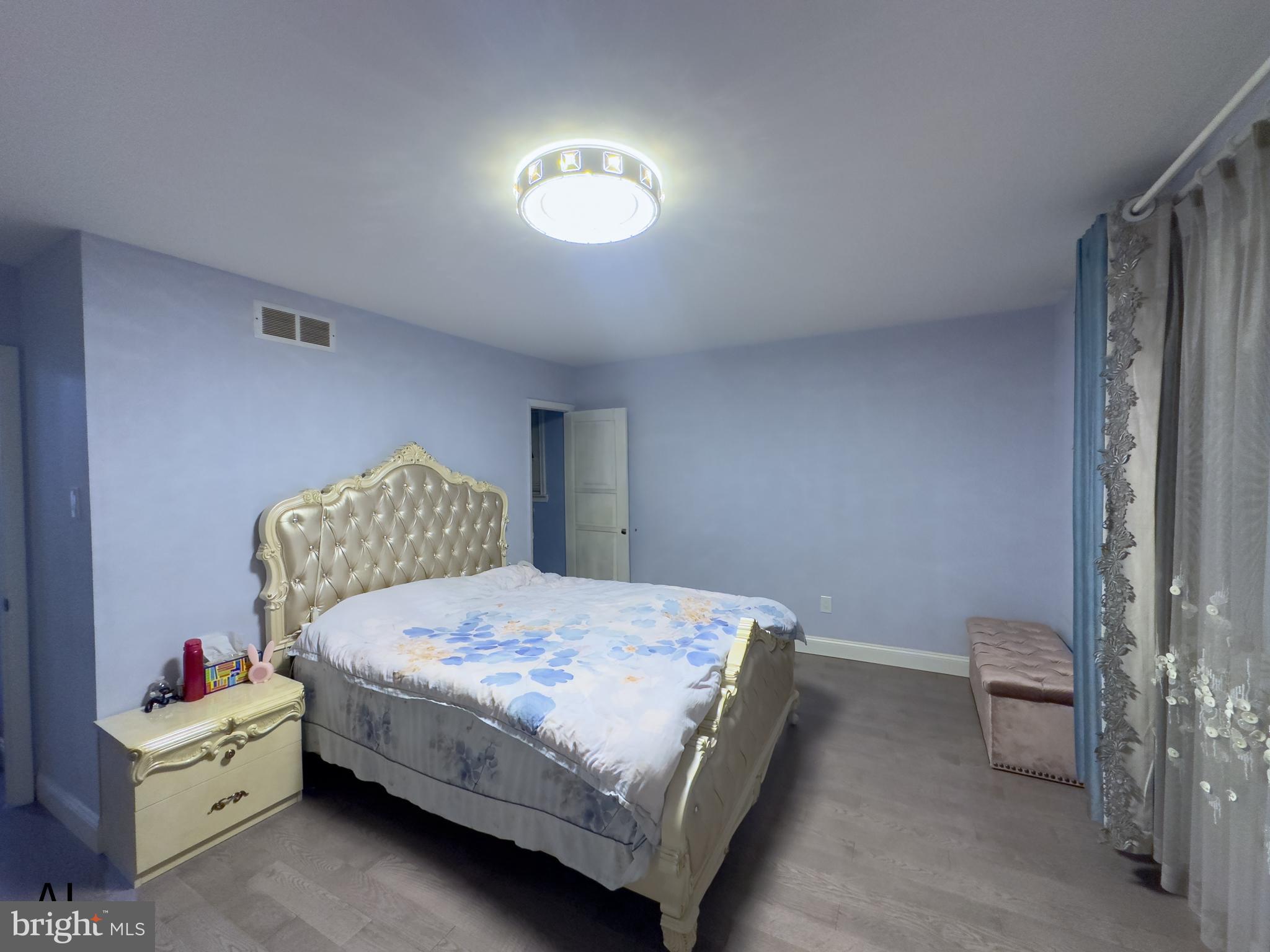 LEXINGTON PARK - Residential