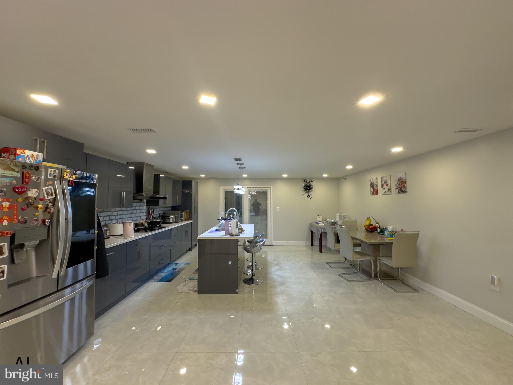 LEXINGTON PARK - Residential