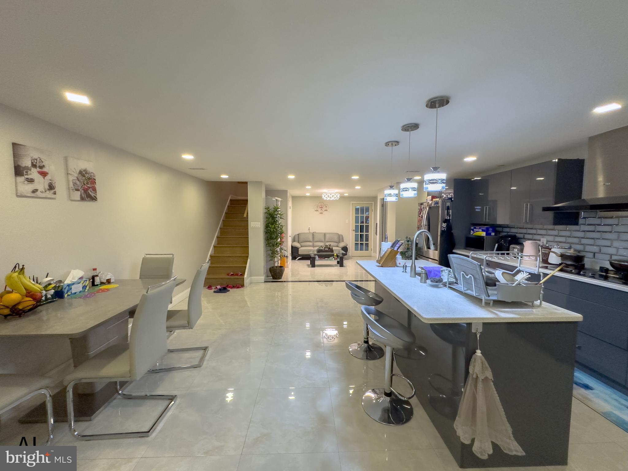 LEXINGTON PARK - Residential