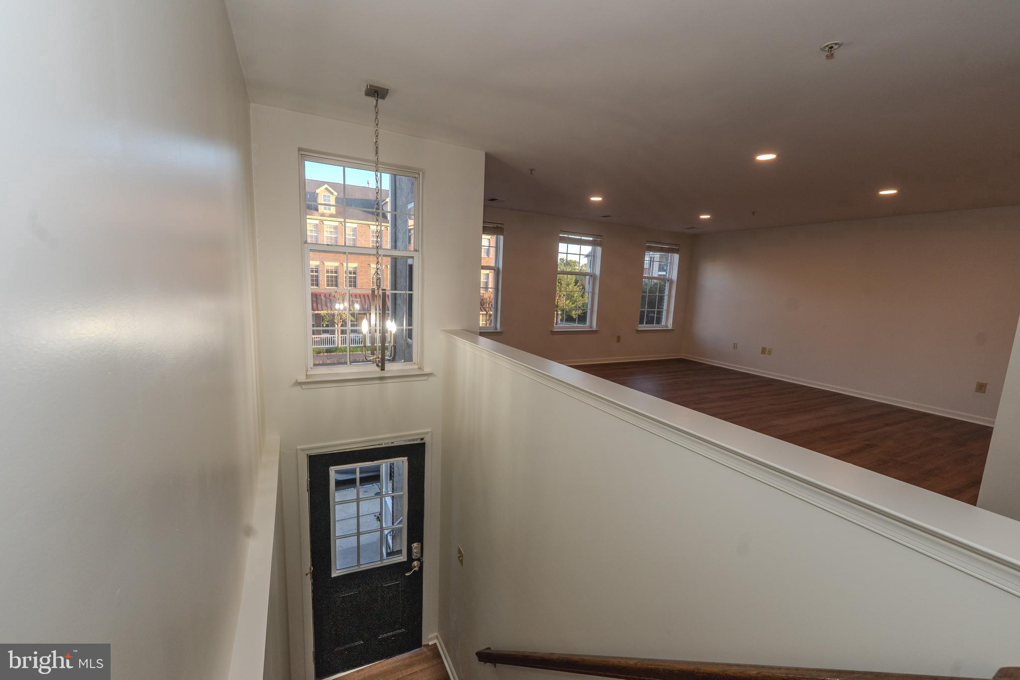 3889 ASHLAND DRIVE C-2