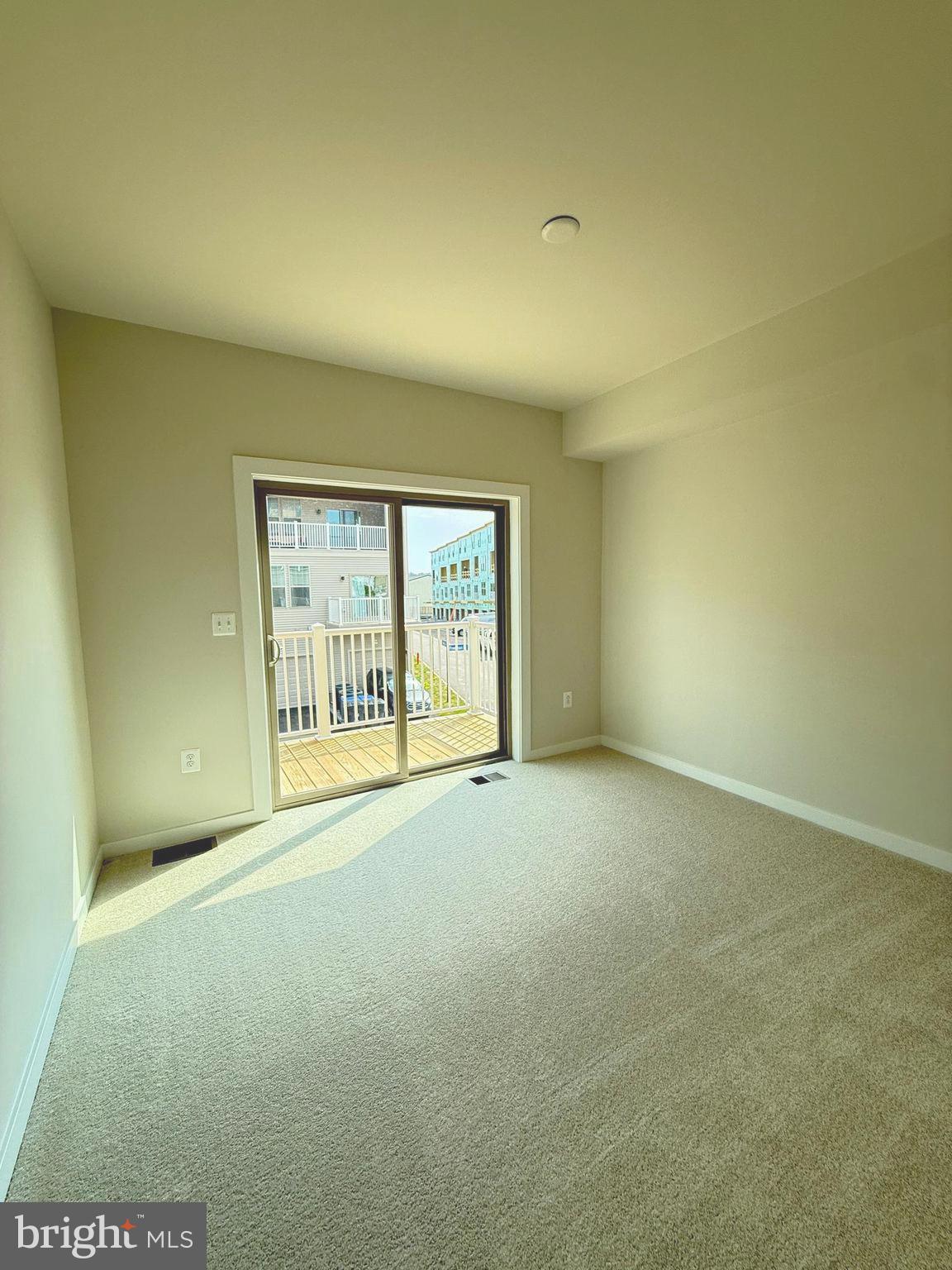 MANASSAS PARK VILLAGE - Residential Lease