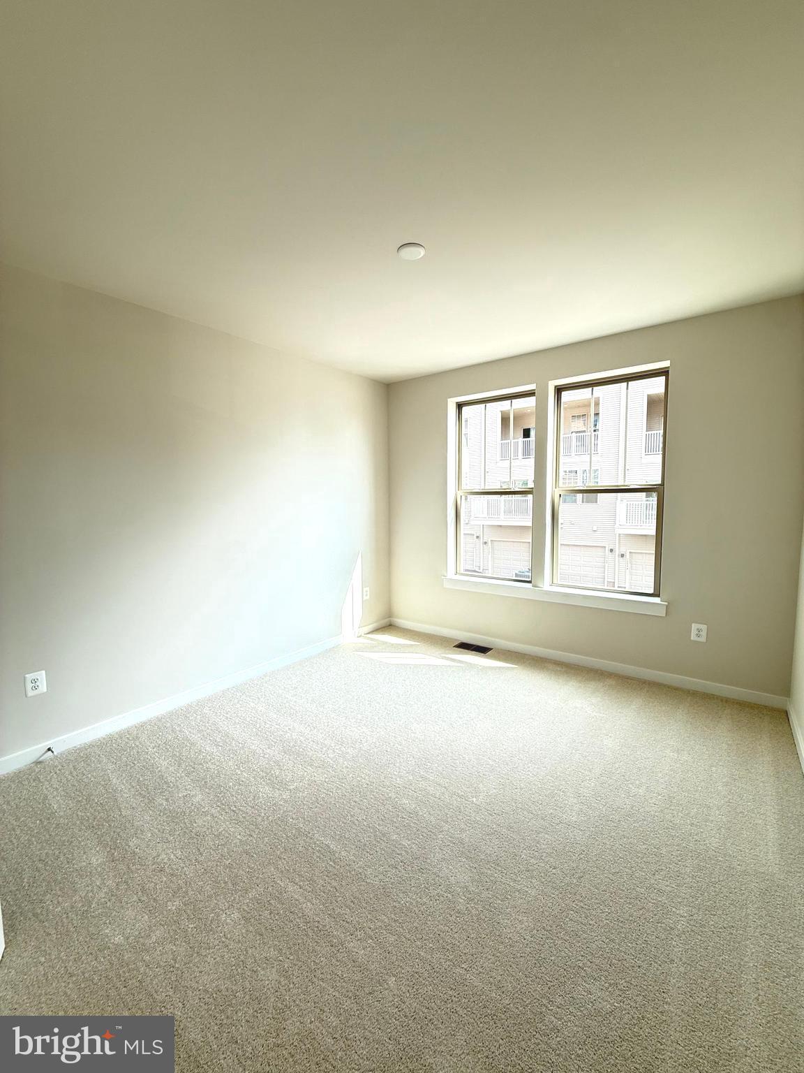 MANASSAS PARK VILLAGE - Residential Lease