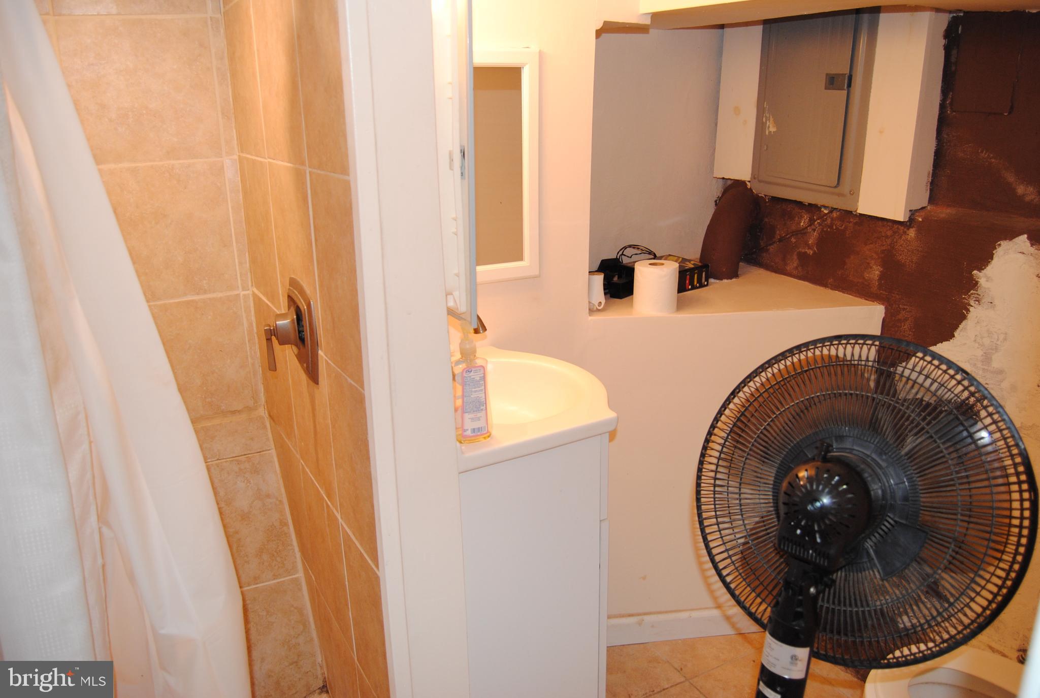 TACONY - Residential