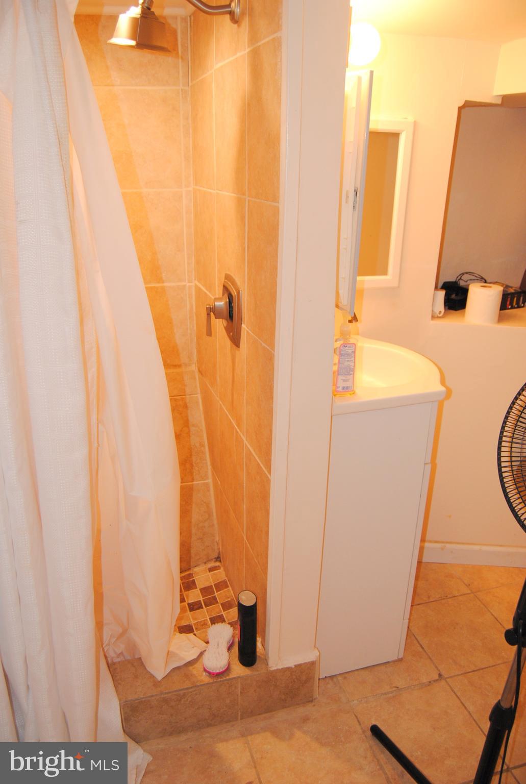 TACONY - Residential