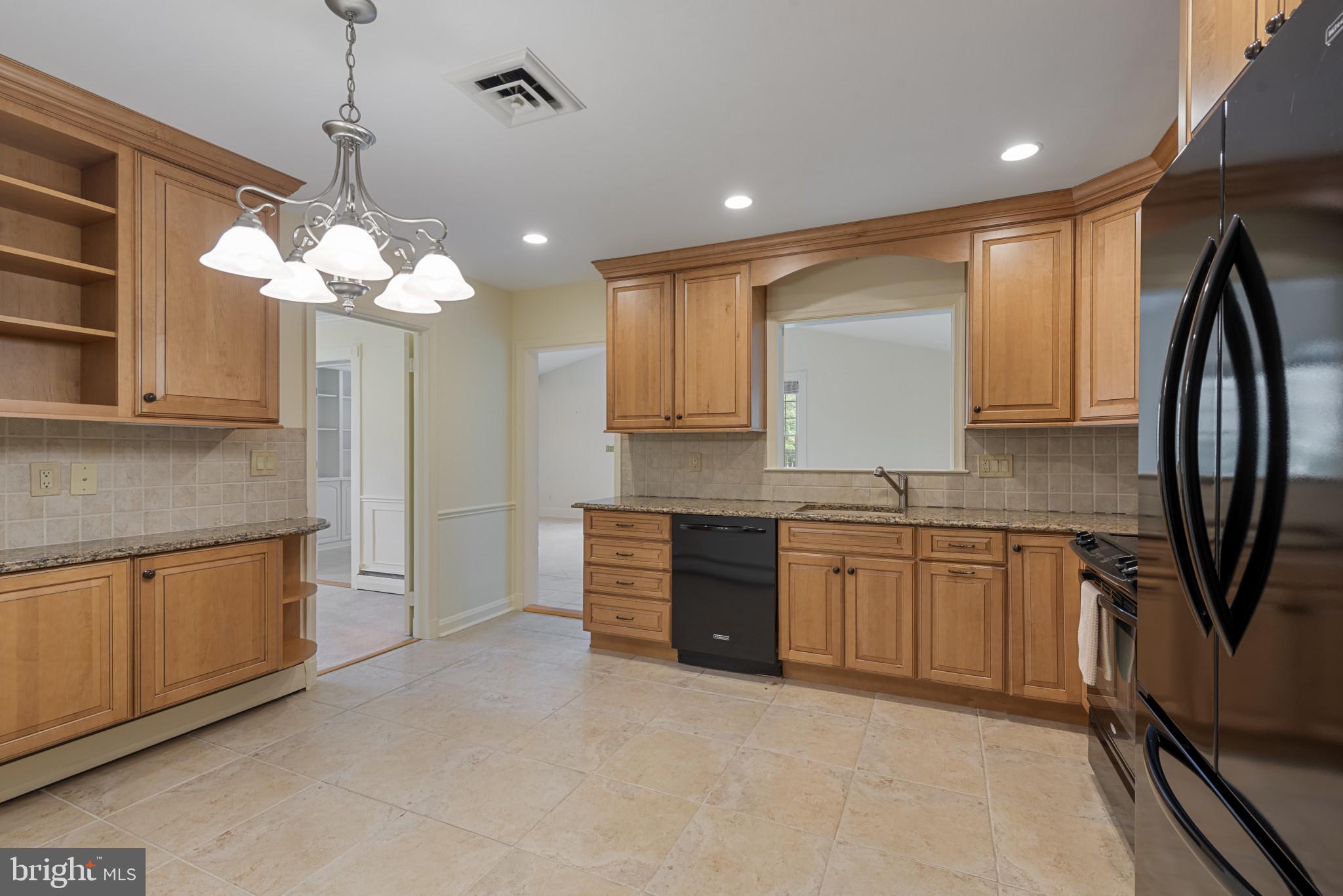 WAKEFIELD - Residential