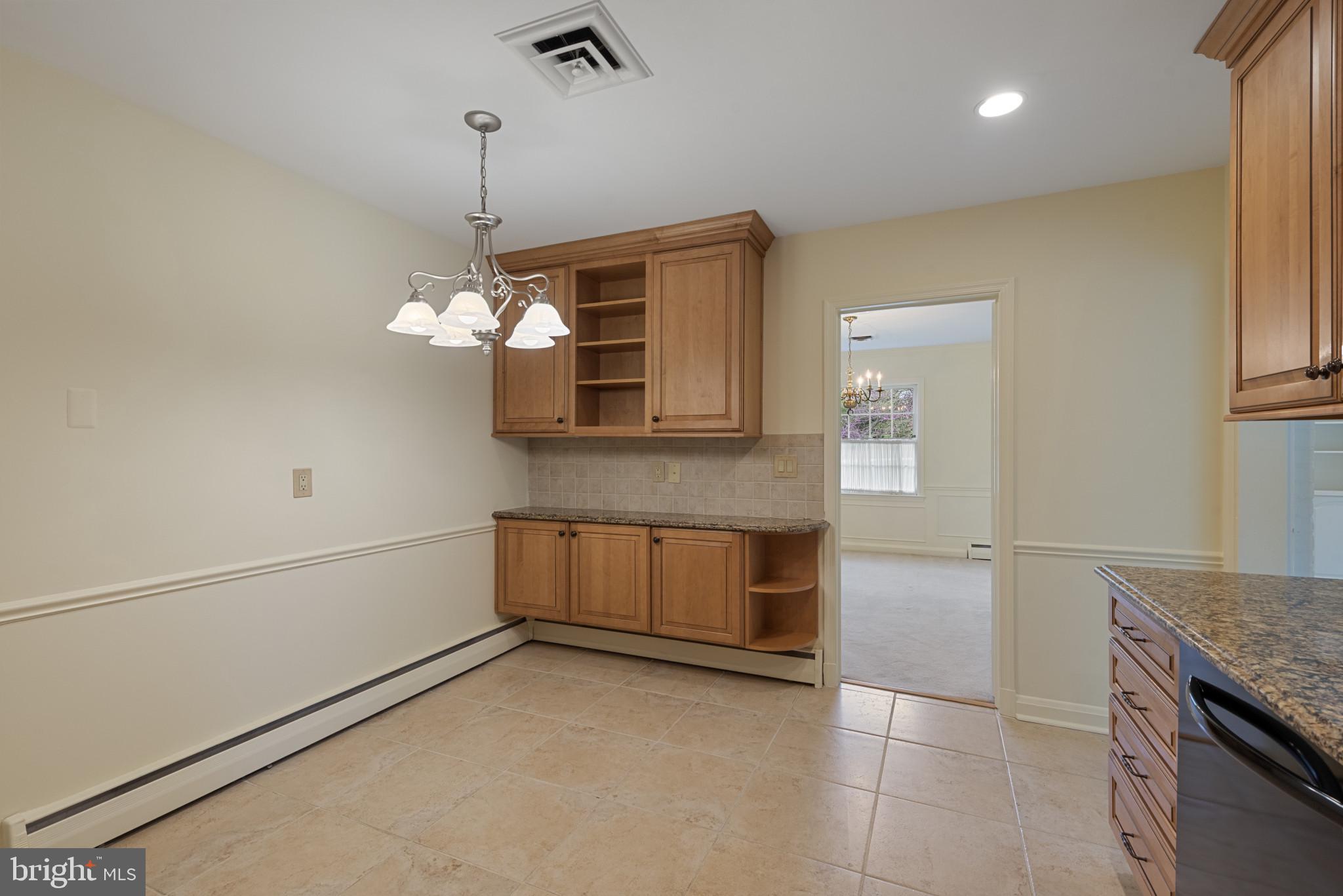 WAKEFIELD - Residential