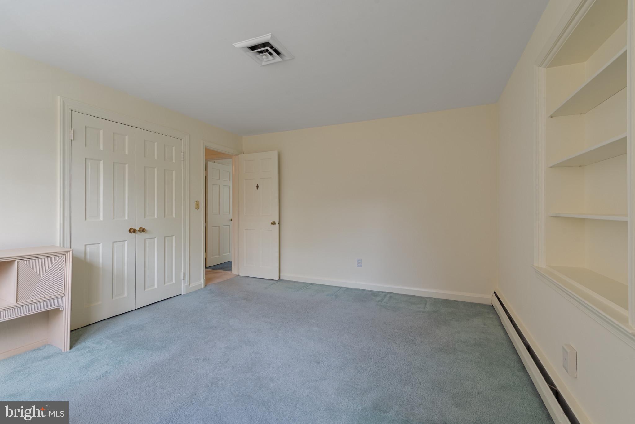 WAKEFIELD - Residential