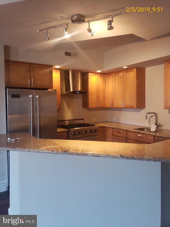 Come  see  this  2  bedroom  2  bathroom, corner  unit  in  the  Winnie Building. Hardwood floors  throughout,  balcony overlooking  courtyard, modern fixtures, high end kitchen.***Free Title Insurance through Freddie Mac's title company***This property is part of Freddie Mac's First Look Initiative. Owner Occupied ONLY offers will be acceptable up to and including 2/25/2019. As of 2/25/2019, if not sold, all buyers can be considered. Buyer pays all transfer taxes and is responsible for any municipal and lender required repairs, U&O CERTS, escrow deposit must be in the form of certified check.