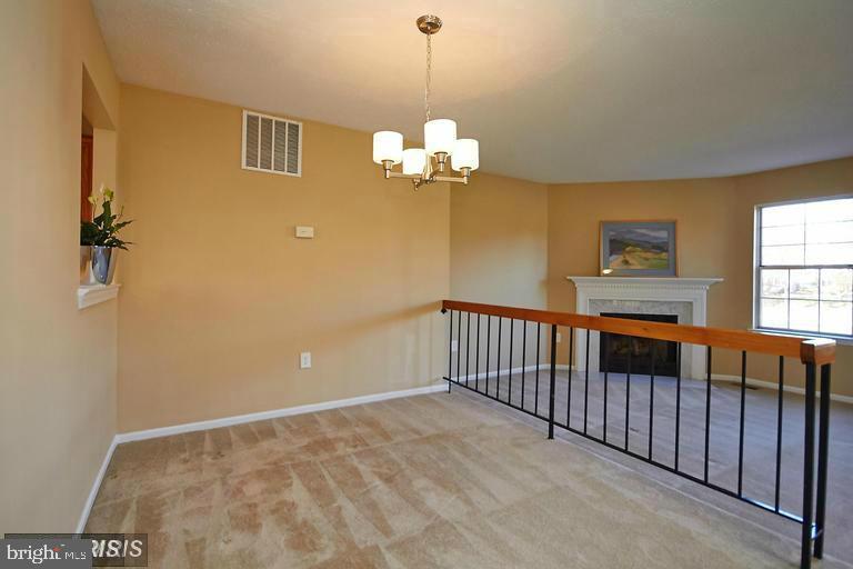 SINGLETONS GROVE - Residential Lease