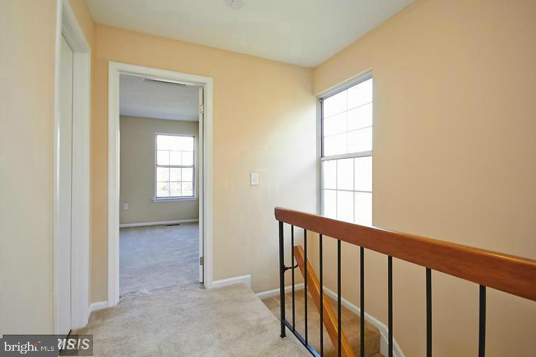 SINGLETONS GROVE - Residential Lease