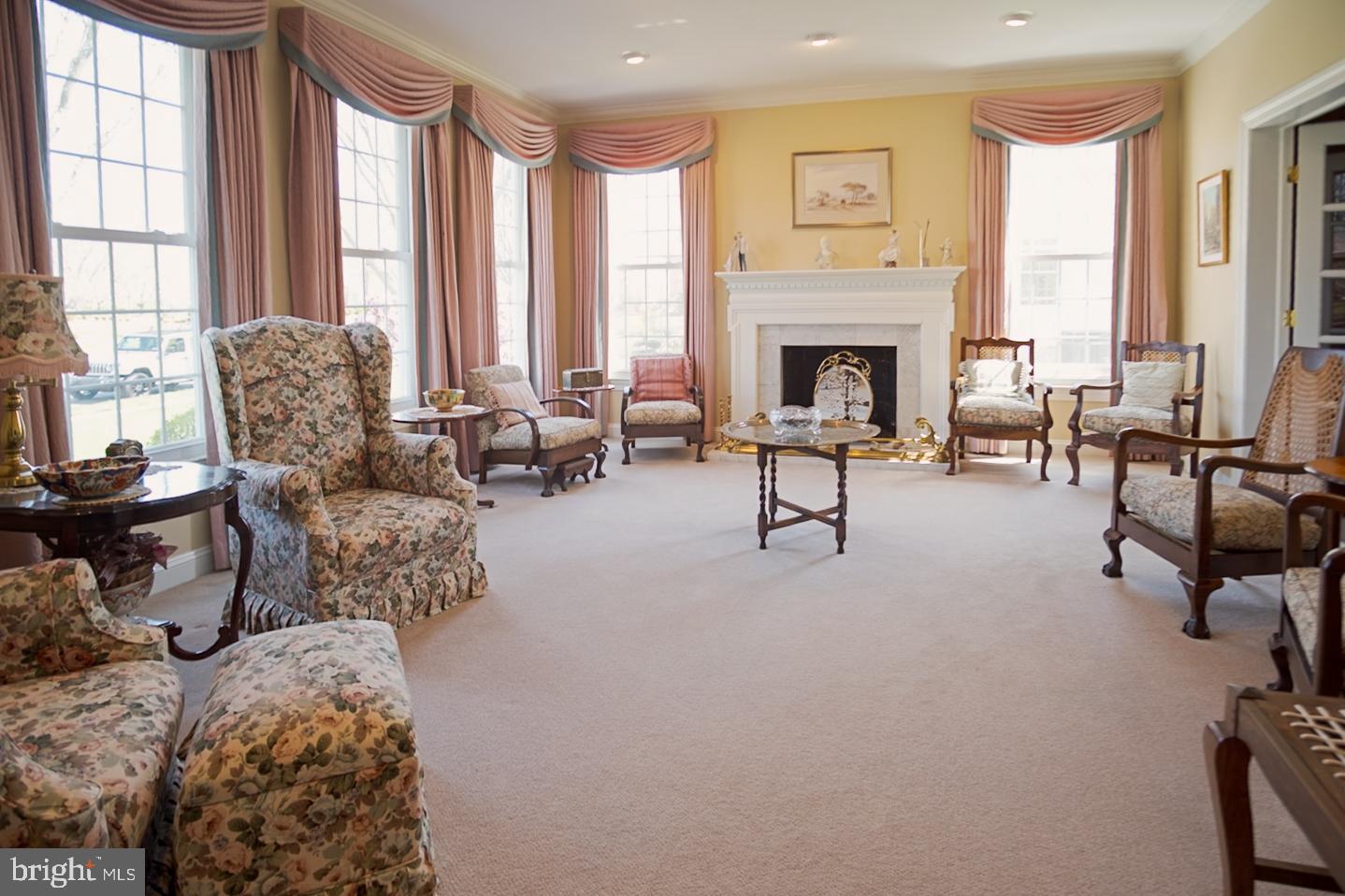 BROOKFIELD - Residential