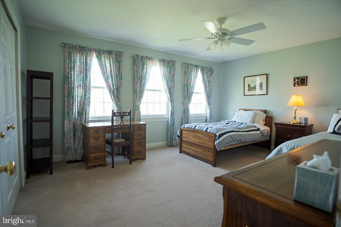 BROOKFIELD - Residential