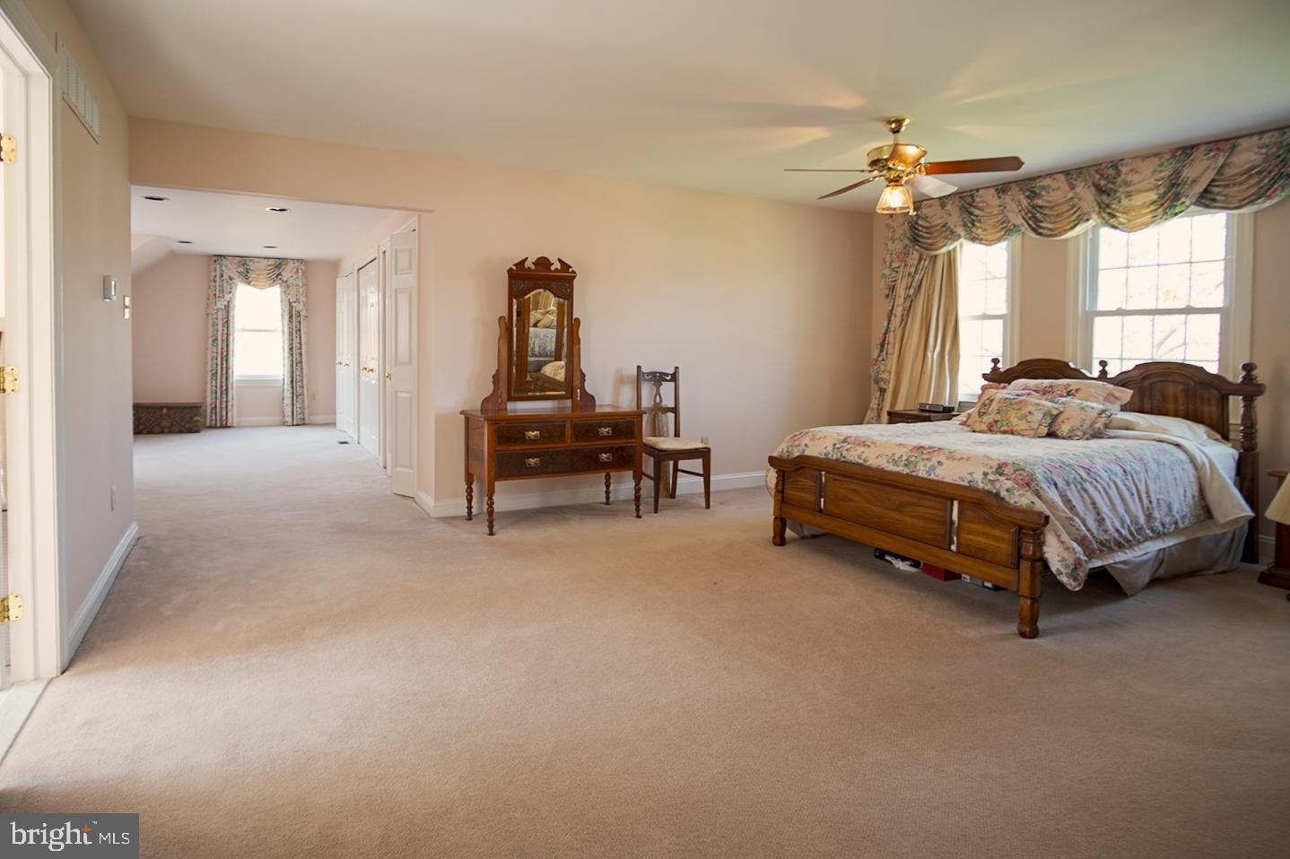 BROOKFIELD - Residential