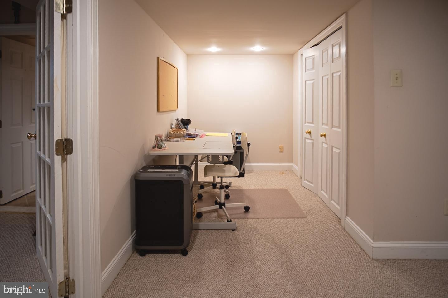 BROOKFIELD - Residential