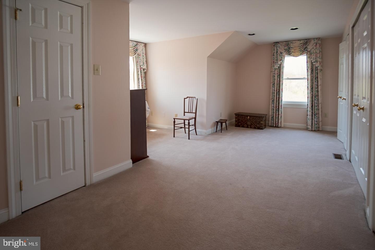 BROOKFIELD - Residential