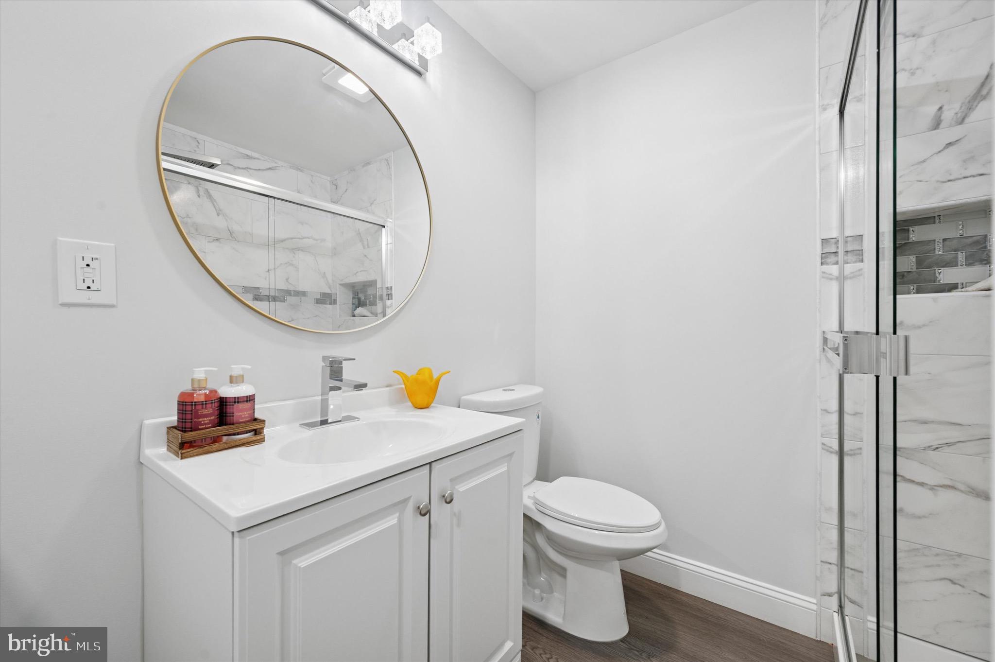 POINT BREEZE - Residential