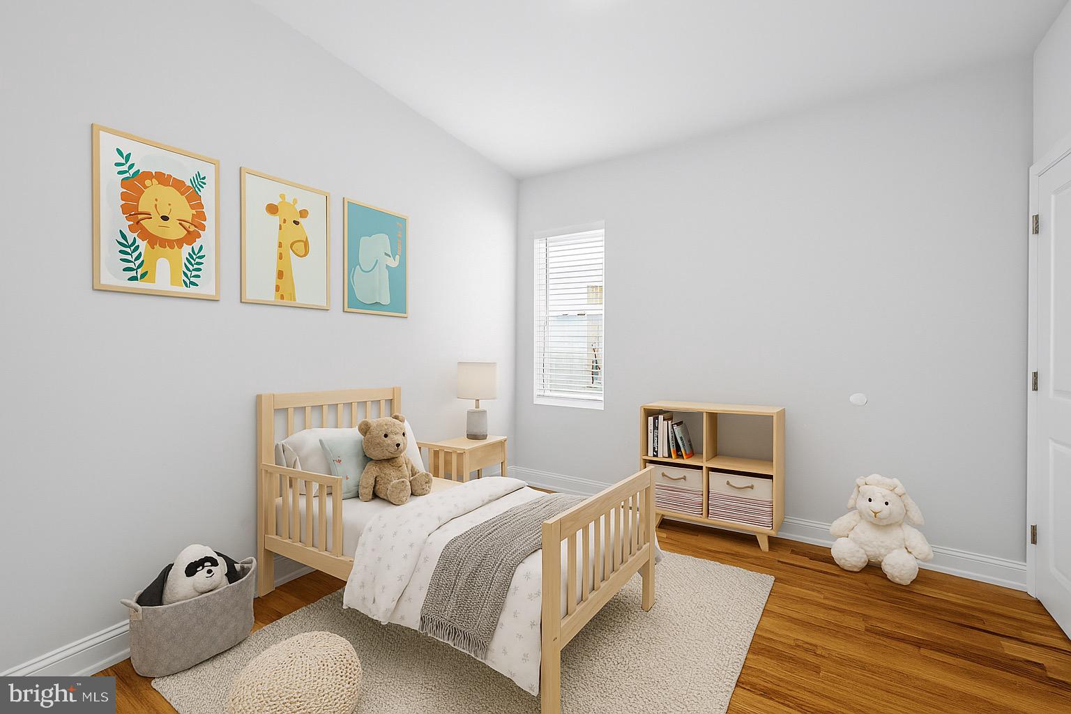 POINT BREEZE - Residential