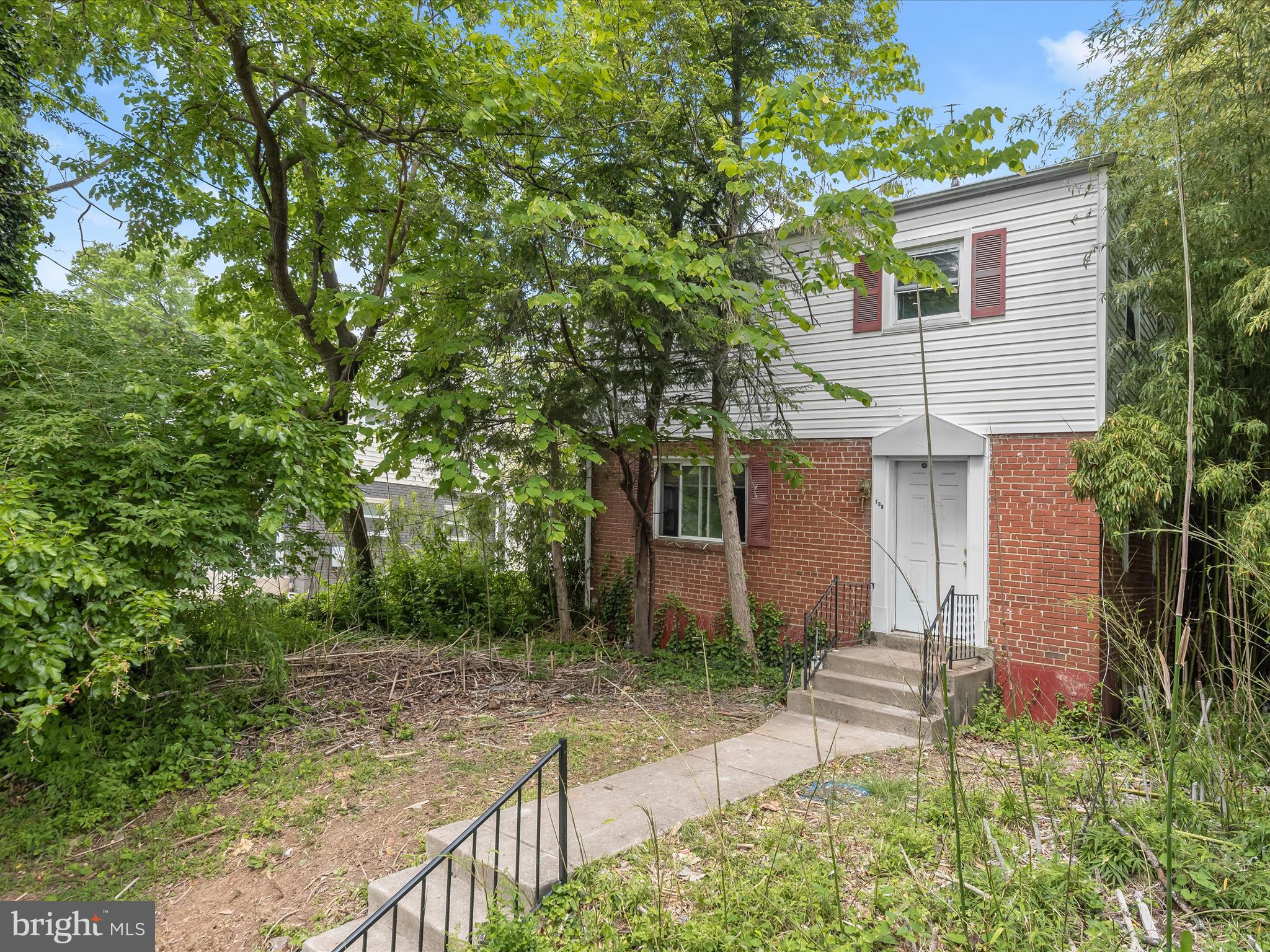 ROLLING TERRACE - Residential