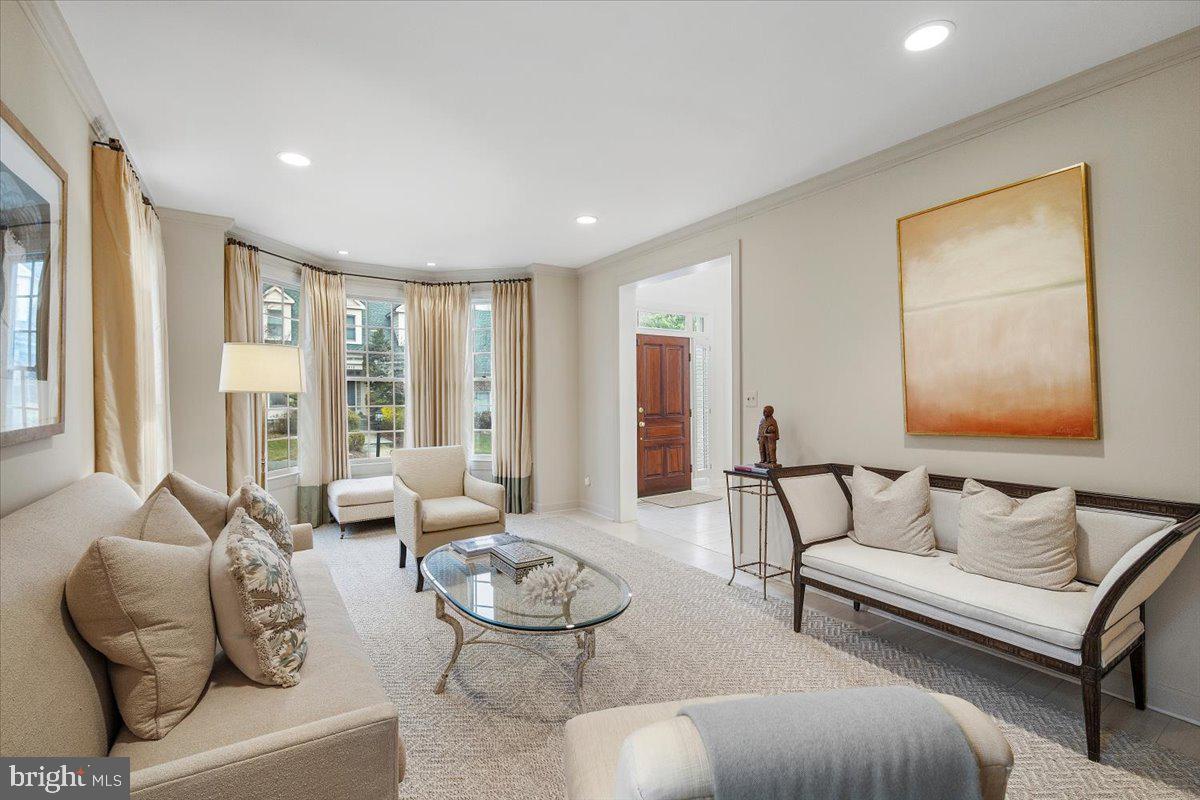 INVERNESS FOREST - Residential