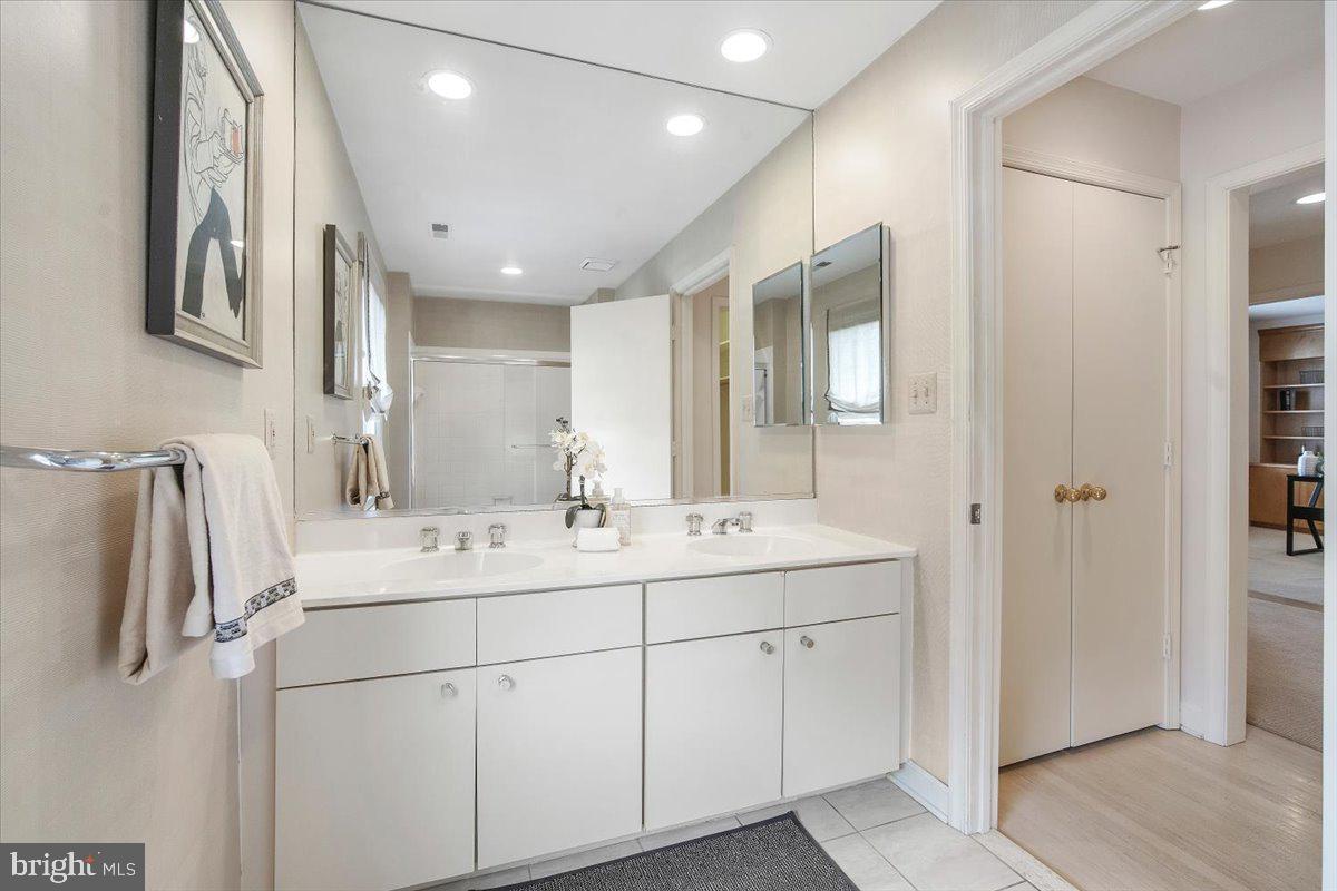 INVERNESS FOREST - Residential