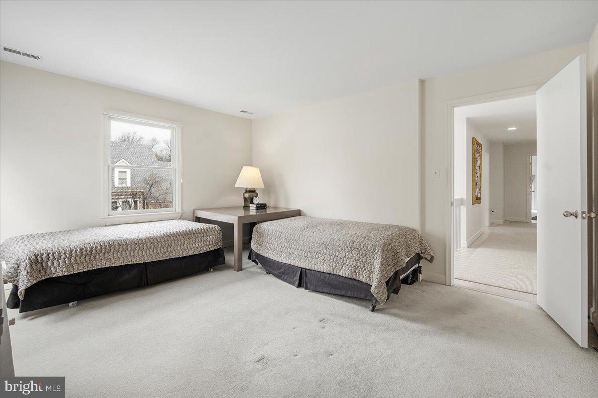 INVERNESS FOREST - Residential