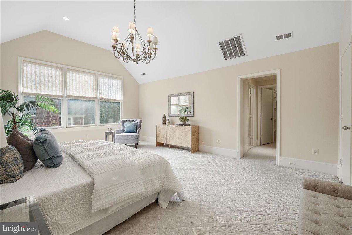 INVERNESS FOREST - Residential