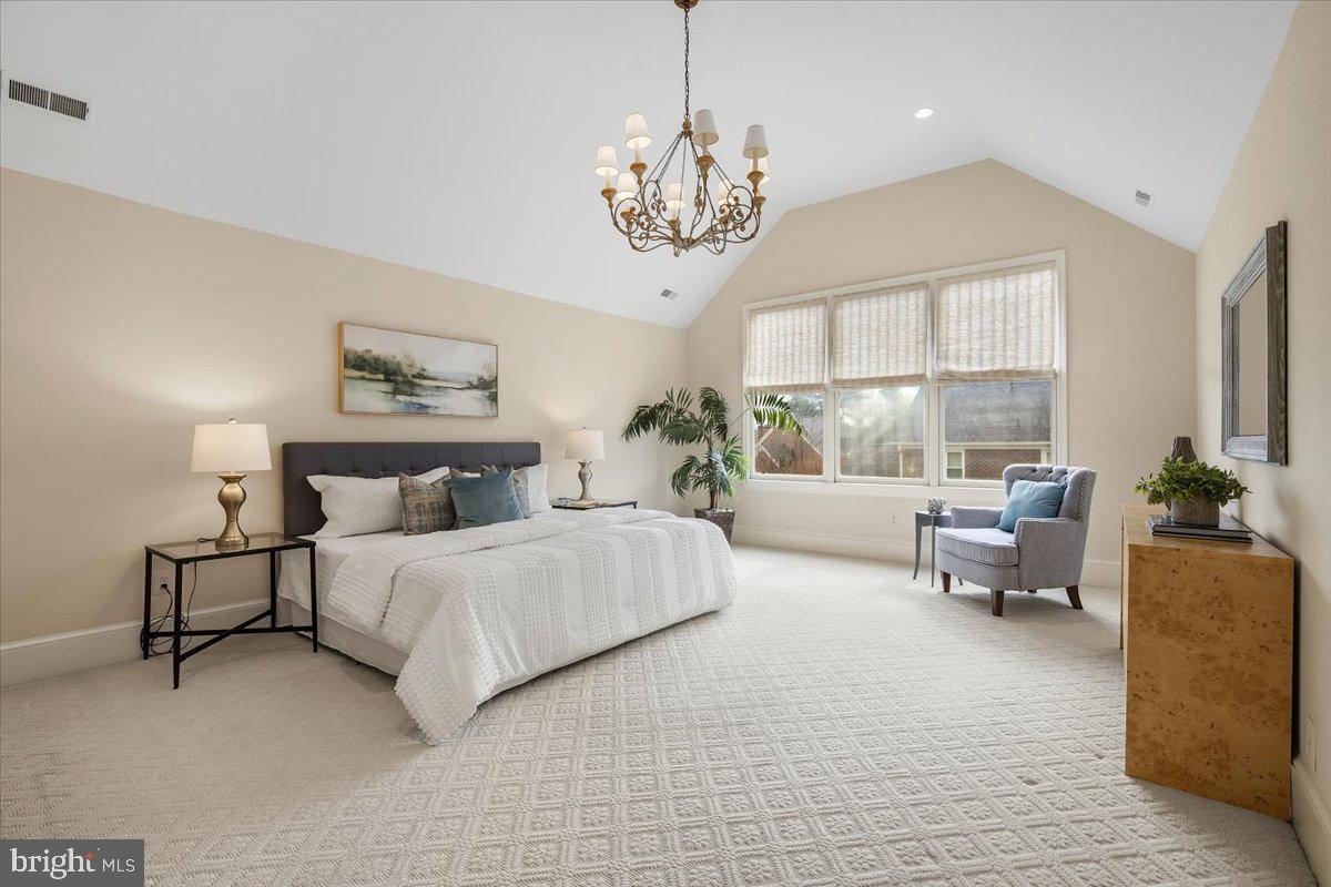 INVERNESS FOREST - Residential