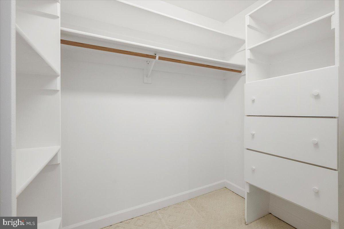 INVERNESS FOREST - Residential