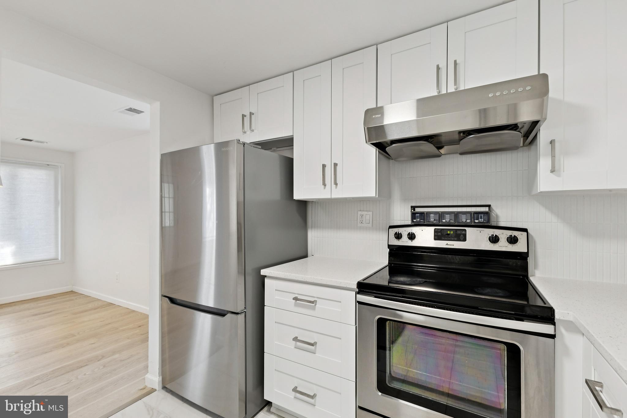 NATHANS HILL - Residential