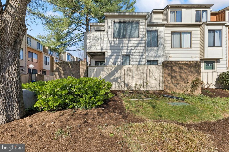 Welcome to 18600 Nathans Pl, a beautifully maintained end-unit townhome filled with natural light and thoughtful upgrades throughout. This sunny home offers 2 spacious bedrooms plus a versatile office/nursery off the primary bedroom, making it perfect for today’s flexible living needs.
The home has been extensively updated with high-quality materials and modern finishes. The kitchen was fully renovated in summer 2025, featuring upgraded cabinetry and appliances, including a premium Fotile range hood designed for powerful ventilation and sleek style. Throughout the home you’ll find new flooring, fresh interior paint using Benjamin Moore paint, and all light fixtures replaced for a clean, contemporary feel.
The bathroom was fully remodeled in late 2021, featuring Kohler all-brass hardware and quality finishes. Additional upgrades include double-pane energy-efficient windows installed in 2021, enhancing comfort and efficiency.
Outdoor spaces have also been thoughtfully improved. The balcony received new flooring in 2023, creating a great spot to relax, and the yard was landscaped in 2024 for enhanced curb appeal and enjoyment.
For added peace of mind, the home is equipped with a 360-degree security camera system and alarm system, which the seller is happy to convey to the new owner at no cost. This home also includes two assigned parking spaces, plenty of storage, and a private outdoor area perfect for grilling.
Conveniently located with quick access to the bus stop, Gaithersburg Library, Costco, Park & Ride, and I-270, plus plenty of nearby shopping including Aldi, Lidl, and other retail options. The community offers a swimming pool, bike trails, walking and jogging paths, providing a wonderful lifestyle for homeowners.
Perfect for first-time buyers or anyone looking for a move-in ready home with extensive upgrades in a convenient location.
This home may qualify for a $10,000 Welcome Home Program when working with a selected lender. DM the co-listing agent for more information.