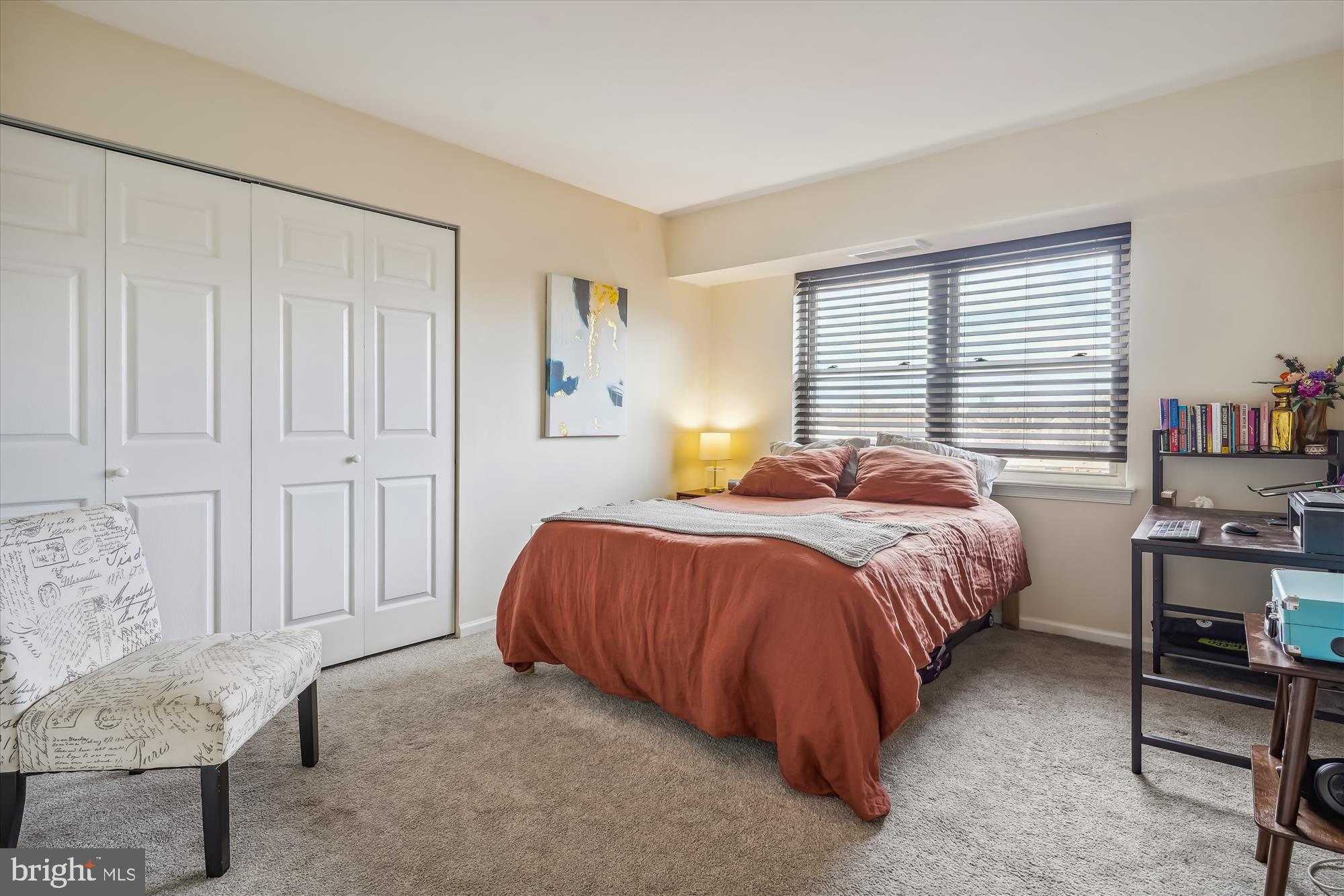 MAYFLOWER SQUARE - Residential