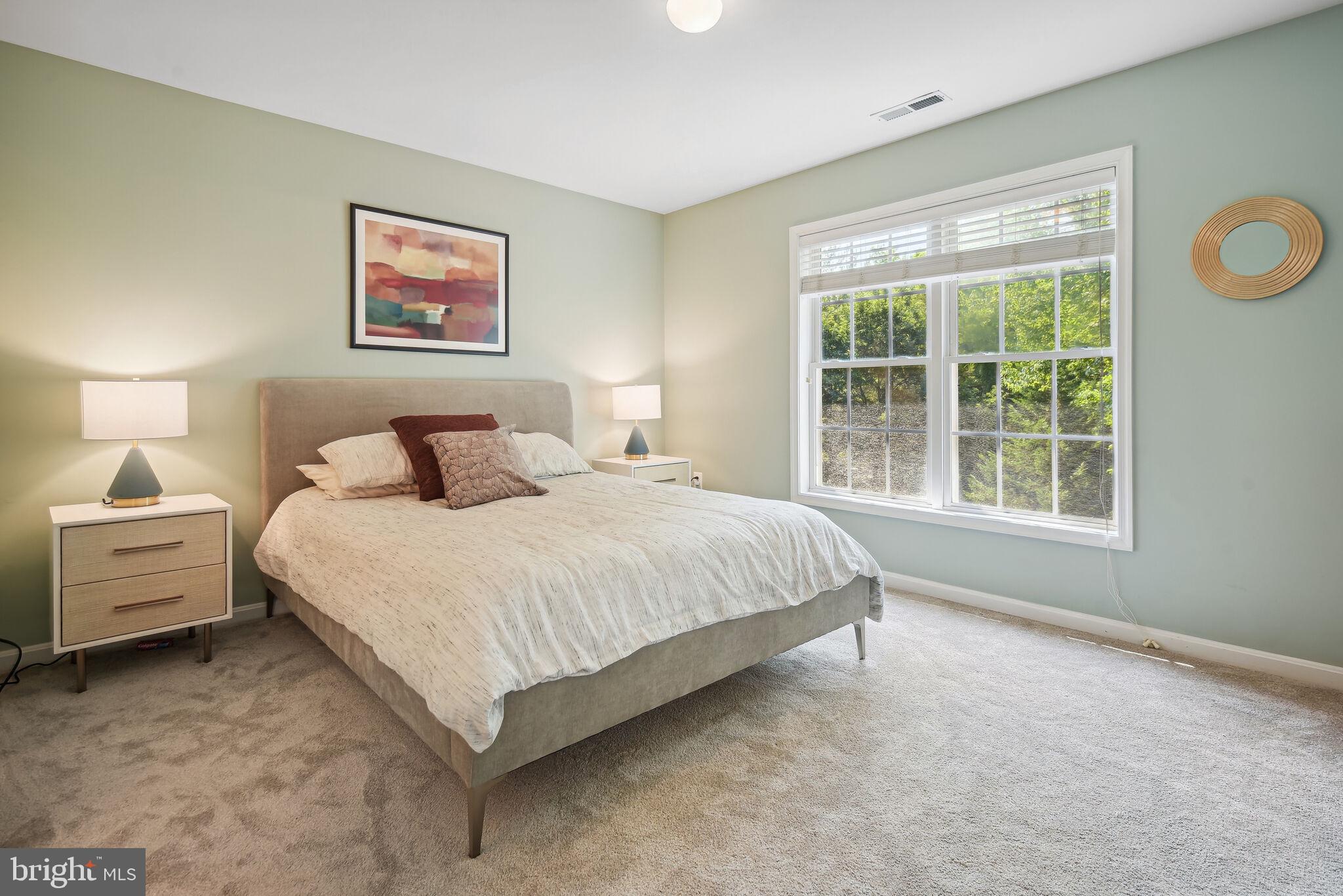 POTOMAC CHASE - Residential